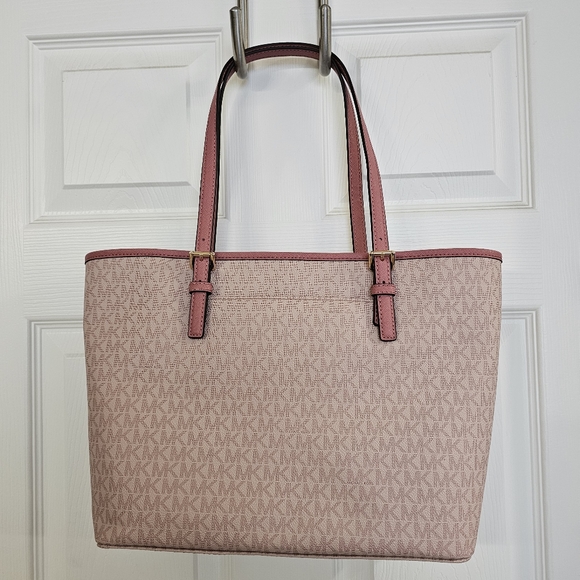 NWT Michael Kors Medium Jet Set Tote - Picture 2 of 8